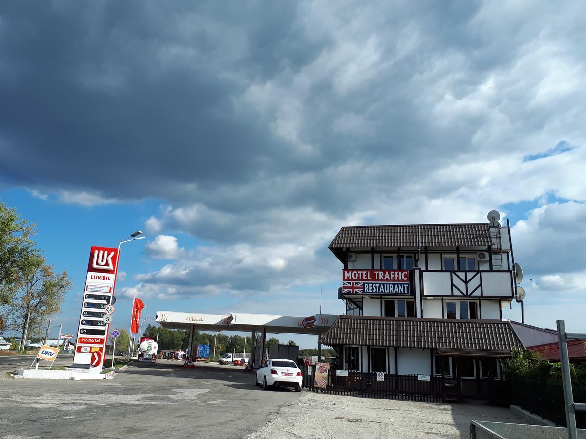 Motel Traffic Lintesti Extérieur photo