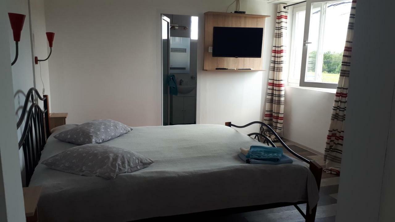 Motel Traffic Lintesti Extérieur photo